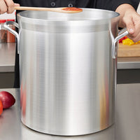 Vollrath - 32-Quart Wear-Ever® Classic Select® Stock Pot - 68633