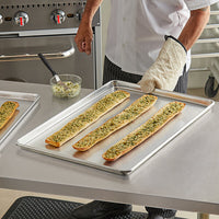 Vollrath - Full-Size Wear-Ever® Heavy-Duty Sheet Pan, 6-Count Case, Bead Style Fully-Encapsulated with Aluminum Wire, Gauge 16 - 939001