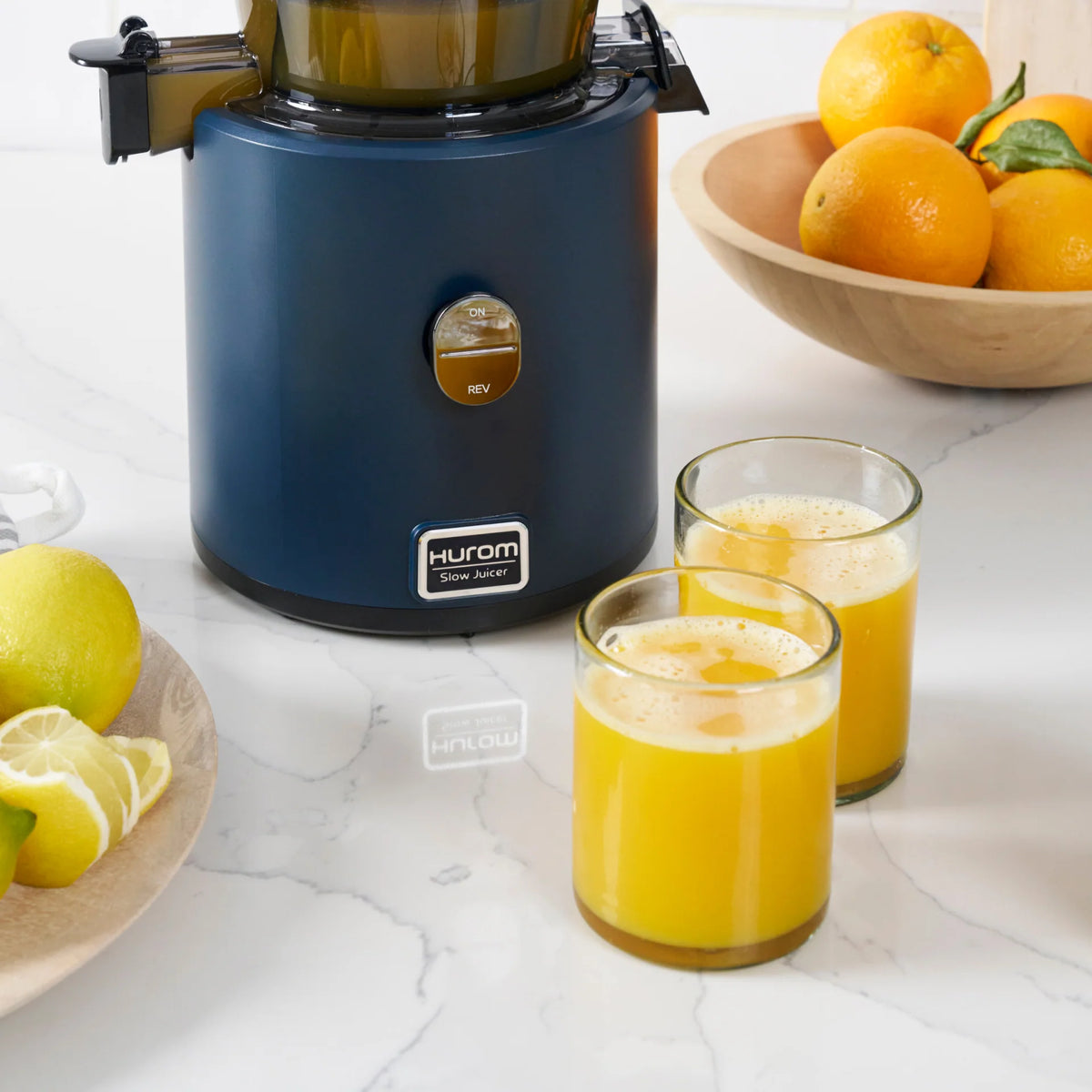 Hurom - H330 Deep Blue Slow Juicer - H330P-BBS01DL