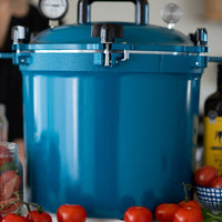 All American - 21.5 QT Berry Blue Pressure Canner / Pressure Cooker - 921BL