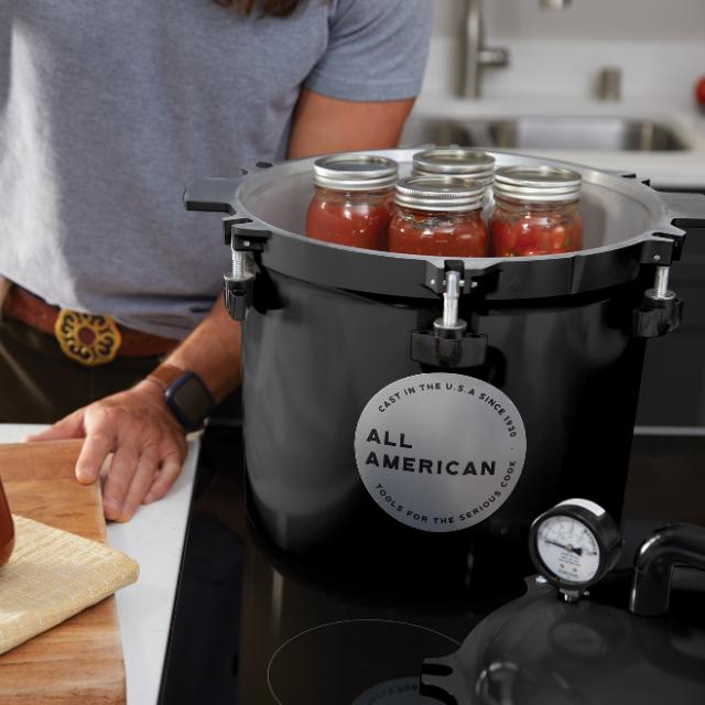 All American - 21.5 QT Black Onyx Pressure Canner / Pressure Cooker - 921BLK