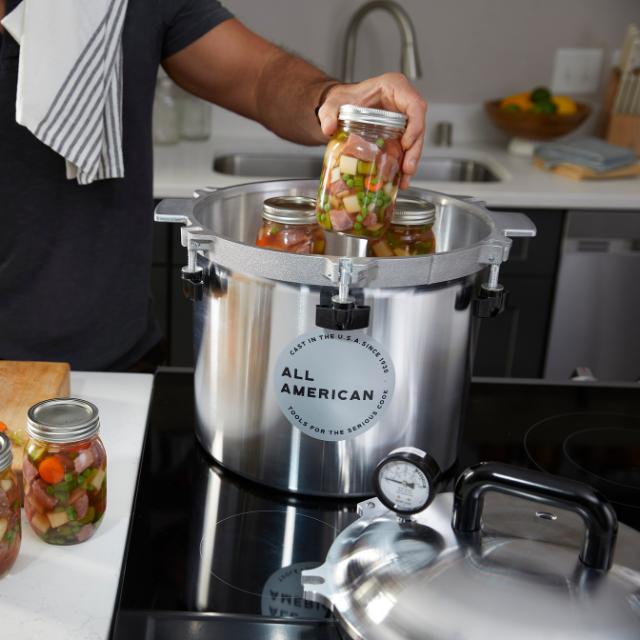 All American - 21.5 QT Pressure Canner / Pressure Cooker - 921