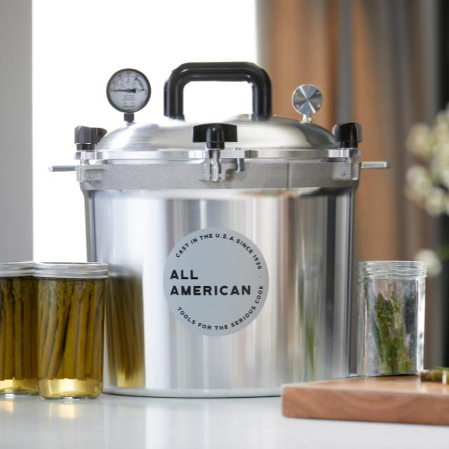 All American - 21.5 QT Pressure Canner / Pressure Cooker - 921