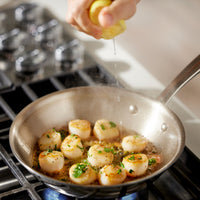 All-Clad - 12" G5 Graphite Core 3-ply Bonded Skillet With Lid - GR112.55