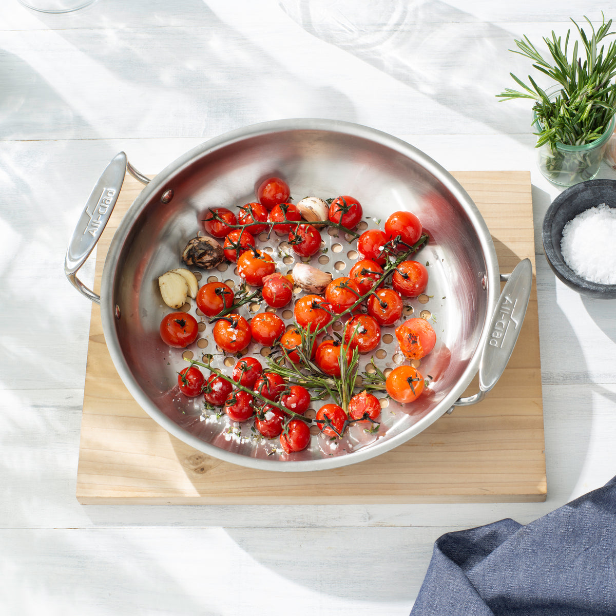 All-Clad - 3 PC Outdoor Cookware Set - J137S364
