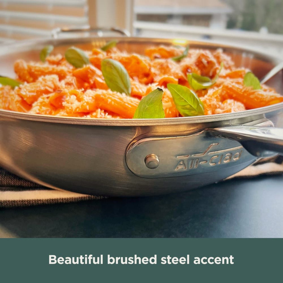 All-Clad - 4 QT D5 Stainless Brushed Weeknight Pan with Lid - BD5540465