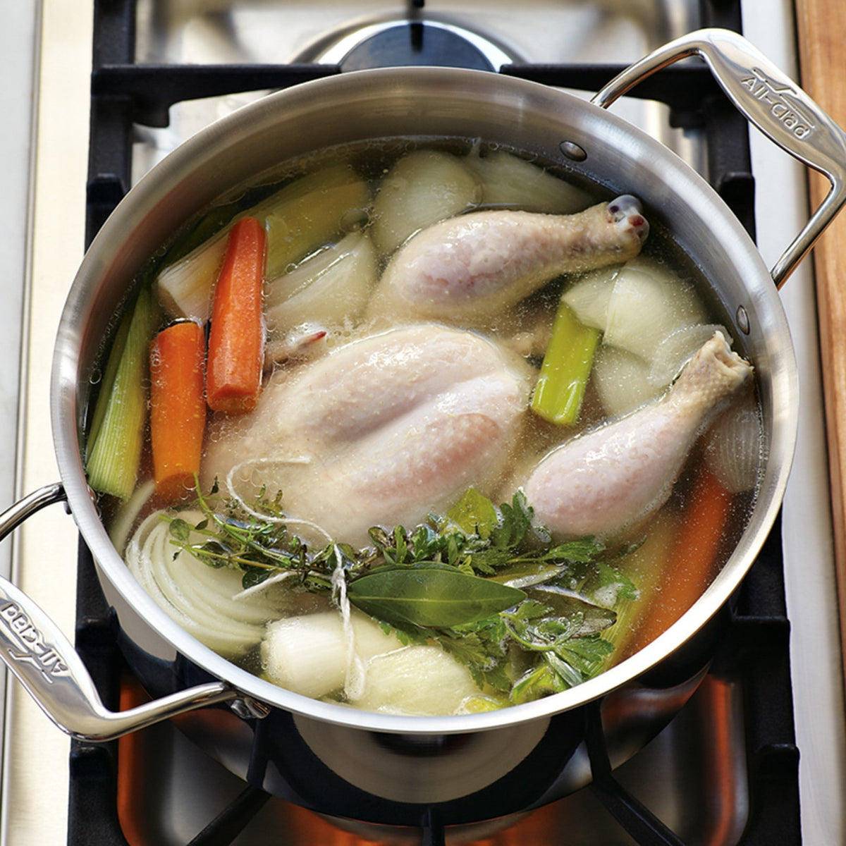 All-Clad - 8 QT D5 Polished 5-ply Bonded Stock Pot with Lid - SD55508