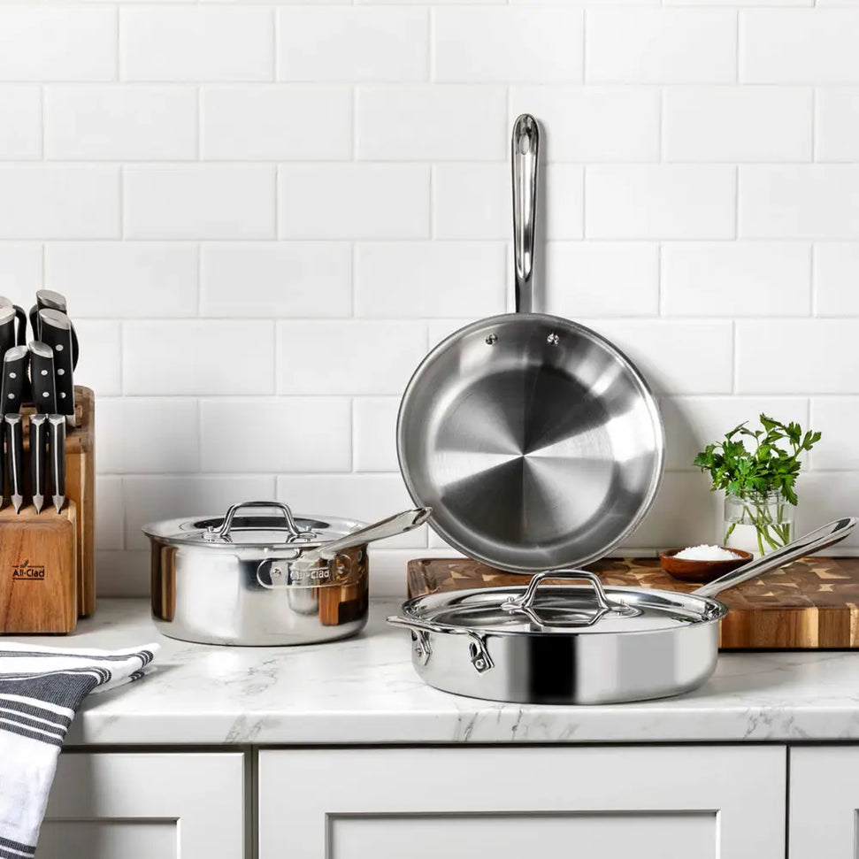 All-Clad - D3 Pro Stainless 5 Pcs 3-ply Bonded Cookware Set - 401599L