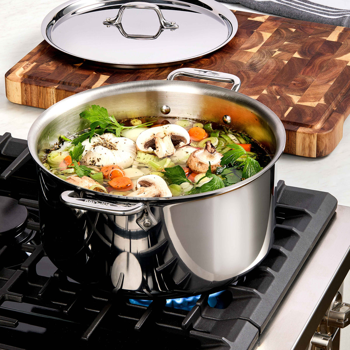 All-Clad - D3 Stainless 6 QT Stock Pot with Lid - 4506