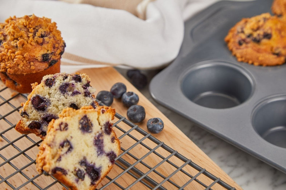 All-Clad - Pro-Release Non-Stick Muffin Pan - J2575064