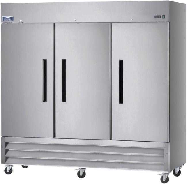 Arctic Air - 72 cu. ft. 81" Three Section Solid Door Reach-In Refrigerator - AR72
