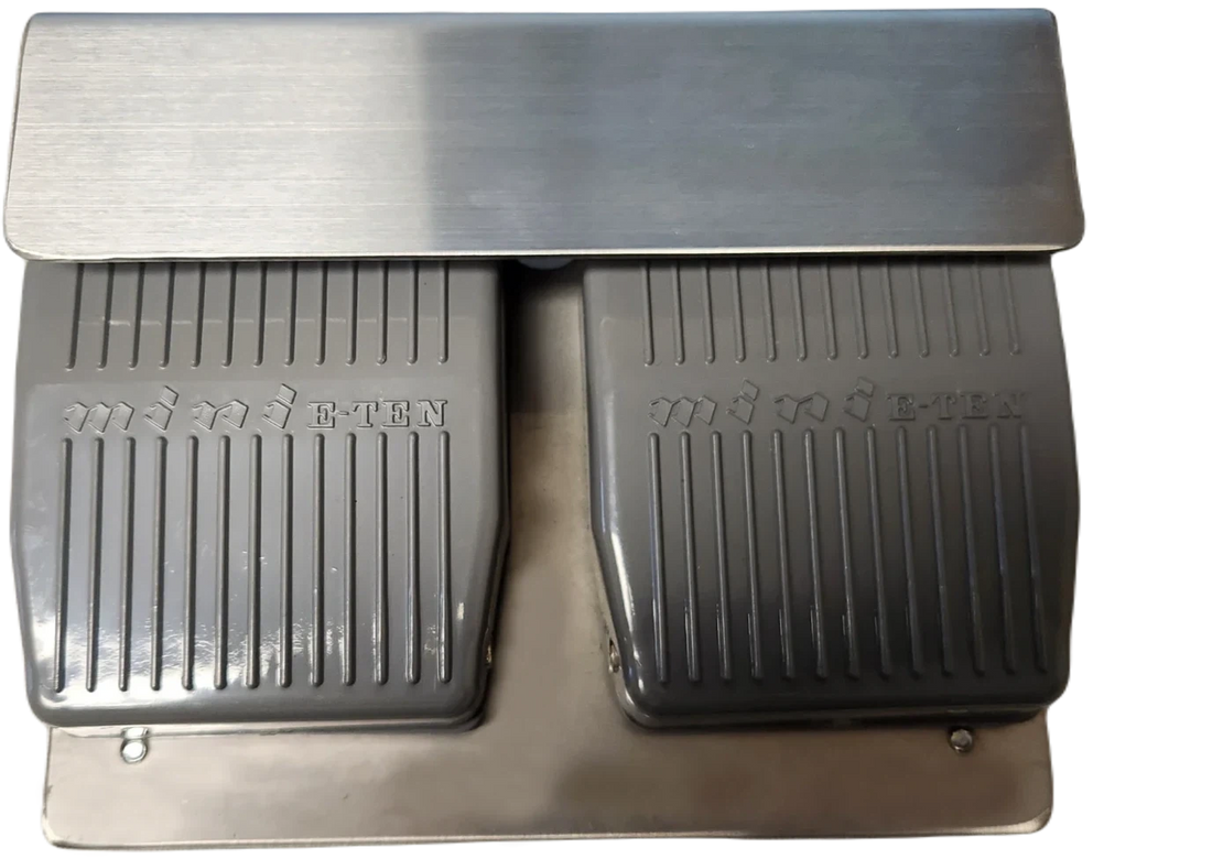 Bakemax - 17" Wide Heavy Duty Floor Model Reversible Dough Sheeter - BMFRS01