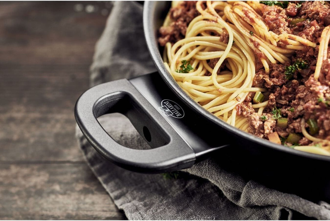 Ballarini - Avola 11" Aluminum Serving Pan With Lid - 75002-923