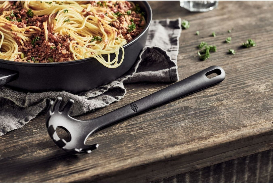 Ballarini - Avola 11" Aluminum Serving Pan With Lid - 75002-923