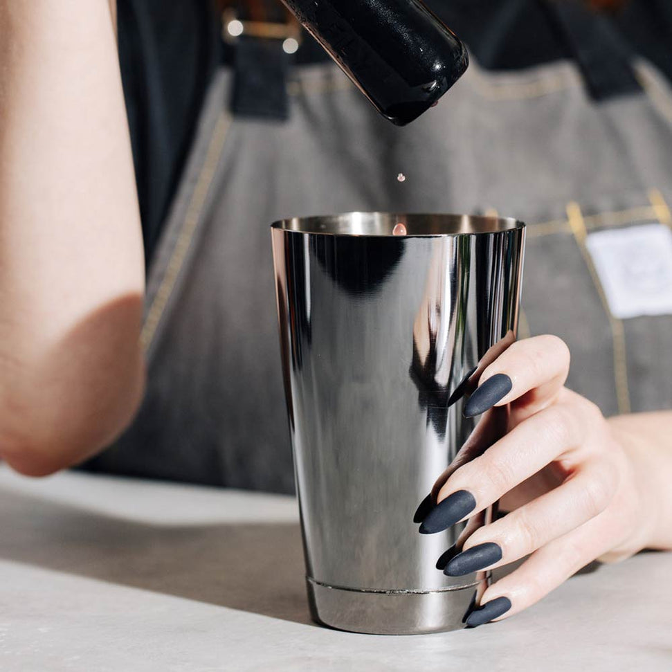 Barfly - 18 Oz Stainless Steel Gun Metal Black Half Size Cocktail Shaker/Tin - M37007BK