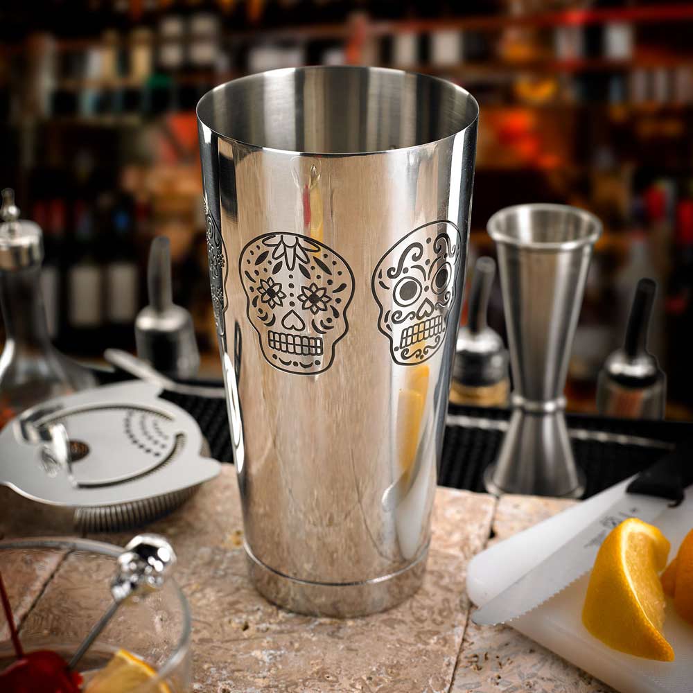 Barfly - 28 Oz Stainless Steel Silver Skull Cocktail Shaker - M37008SKU