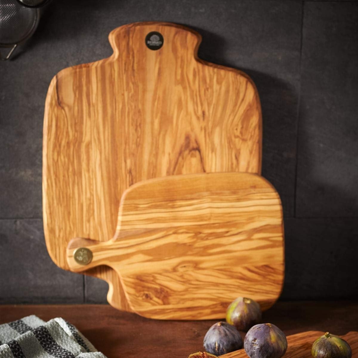 Berard - 11.41" x 7.87'' Racine Small Olive Wood Cutting Board with Handle - 7454600