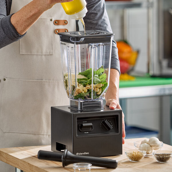 BlendTec - Chef Blender with Toggle Control and 96 Oz Jar, 120V, 1,800W - CHEF40PA01-A1QA1N