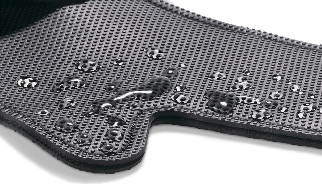 Browne - 17" x 5" FLXaPrene Black Puppet Mitt - 5434202