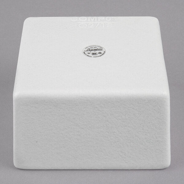 Bugambilia - Classic 20.95" x 13.07" White Double Collar Elegantly Textured - COD01WW