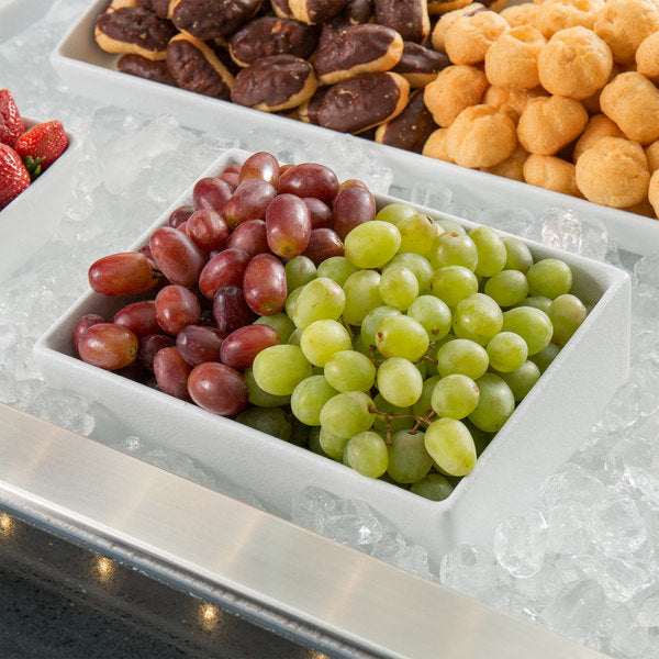 Bugambilia - Classic 2.4 Qt White Rectangular Straight Sided Salad Bar Bowl With Classic Finish - COMP02WW