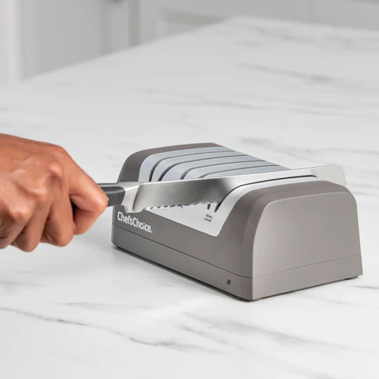 Chef's Choice - Grey Rechargeable Three-Stage 20° Dizor DC 320 Electric Knife Sharpener, Gift Box - SHC32BGY11