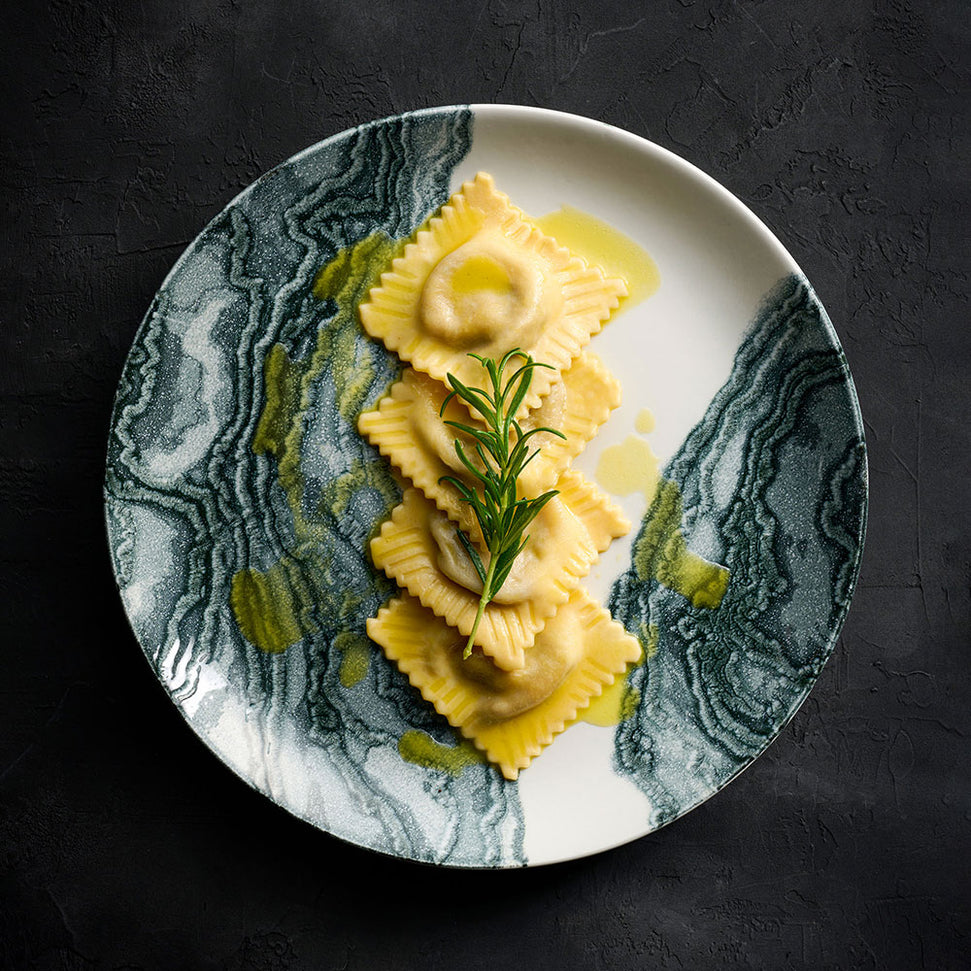 Churchill - Inked Tide 11.25" Black Evolve Coupe Plate, Pack of 12 - TDBKEV111