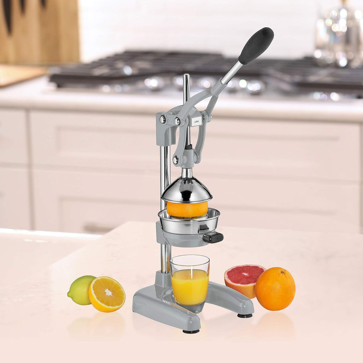 Cilio - Amalfi 7" x 8" Silver Matte Citrus Press Juicer - C309133
