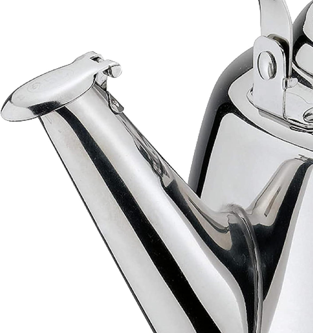 Cilio - Tradition 2.6 Qt Stainless Steel Tea Kettle with Wooden Handles - C430820