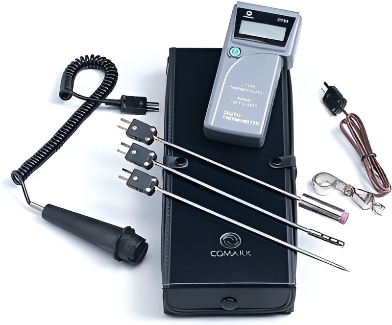 Comark - Water Resistant Digital Temperature Tester Kit - DT33/P1 (Pre-Order Now, ETA 3-4 Weeks)