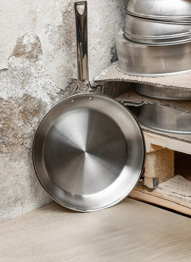 Cristel - 9.5" Stainless Steel Frying Pan - P24MV