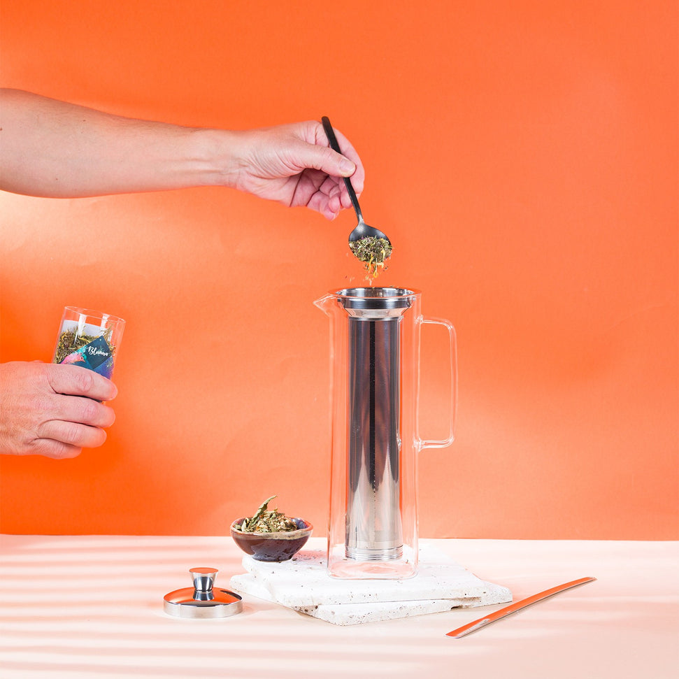 Cristel - 1.5 L Long Island Elongated Glass Teapot with Unscrewable Filter - TH150VLGFD