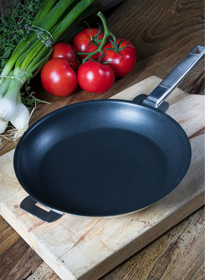 Cristel - 11" Stainless Steel Non-Stick Deep Frying Pan with Detachable Handle - PH28QLE