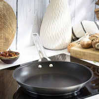 Cristel - 9.5" Stainless Steel Non-Stick Frying Pan - P24MVE