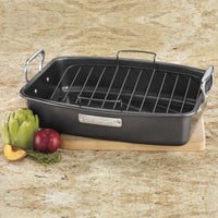 Cuisinart - 17" Roasting Pan With Rack (43cm) - ASR-1713VC