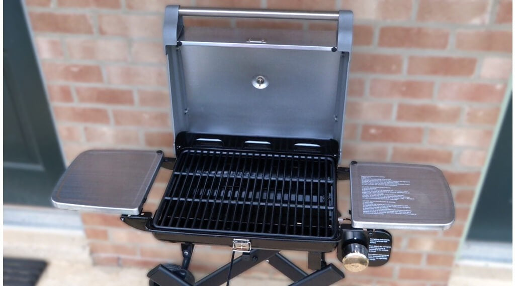 Cuisinart - Stainless Steel All Foods Roll Away Gas Grill - CGG-240-C