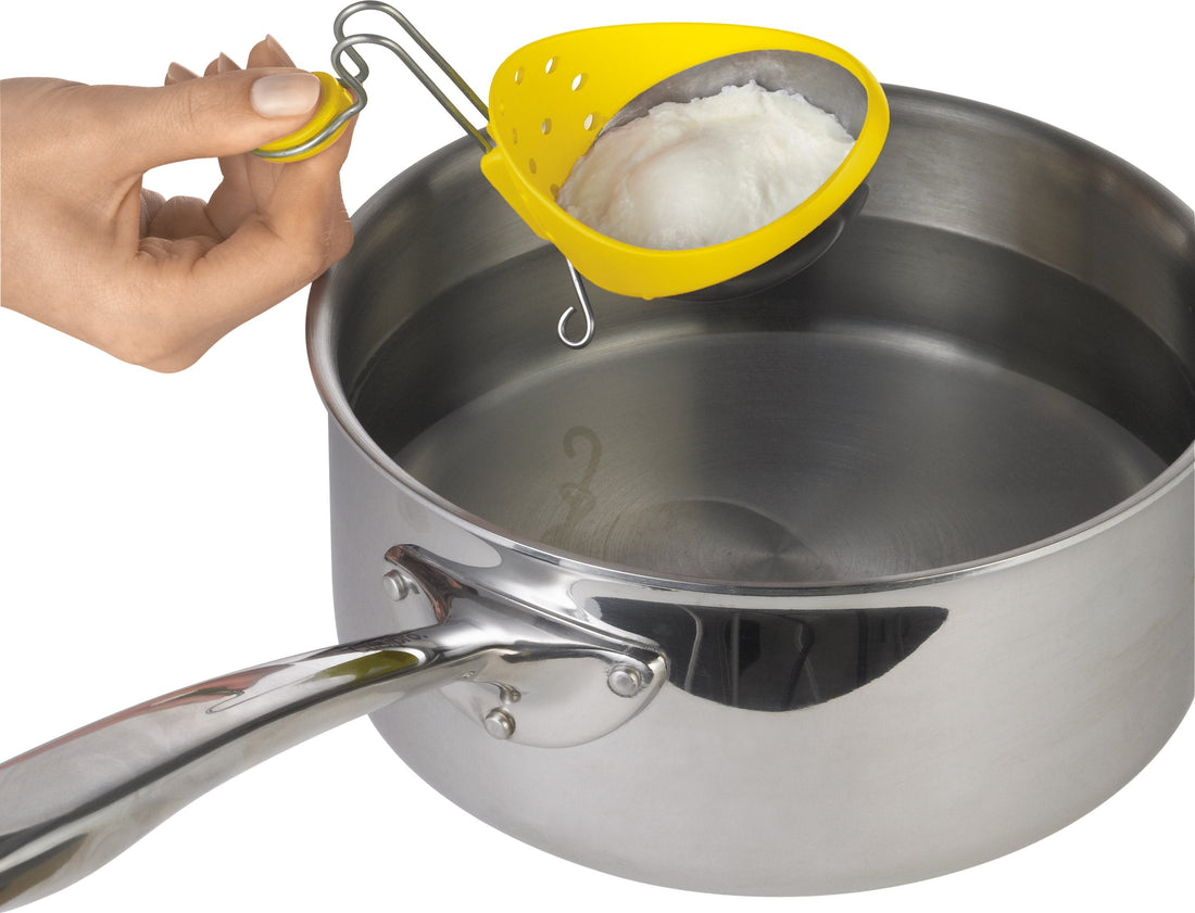 Cuisipro - 2 PC 3.8" x 5.5" x 2.7" Yellow/White Stainless Steel Egg Poachers - 747308