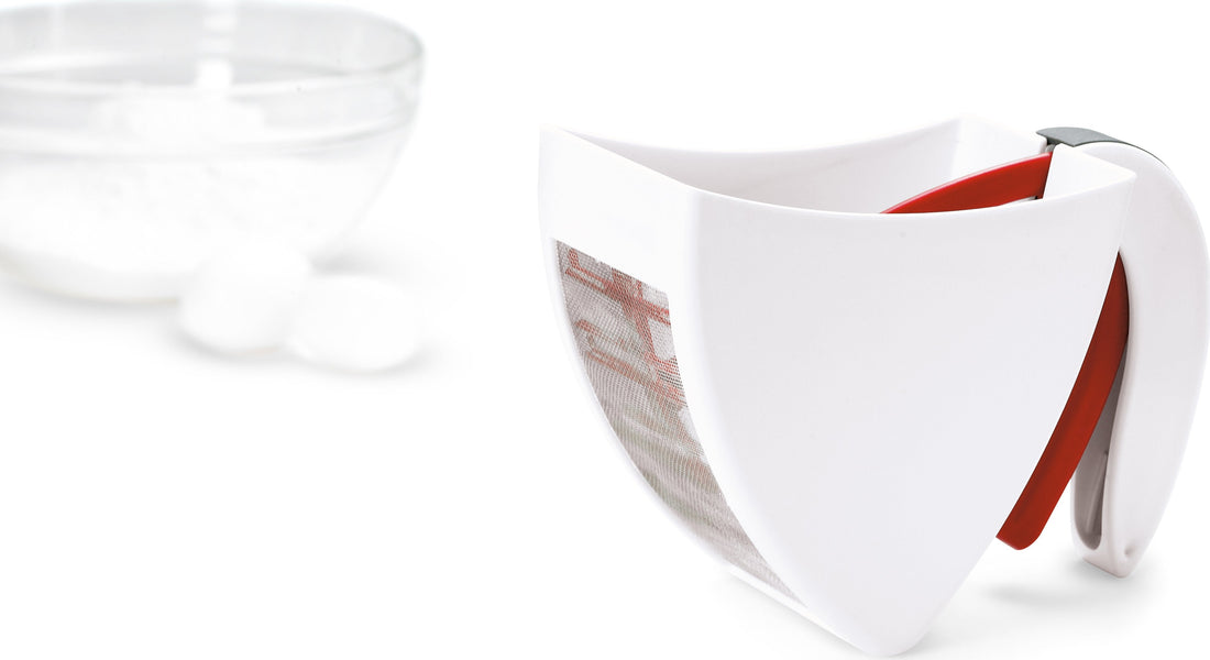 Cuisipro - 3 Cup Scoop & Sift Flour Sifter - 747136