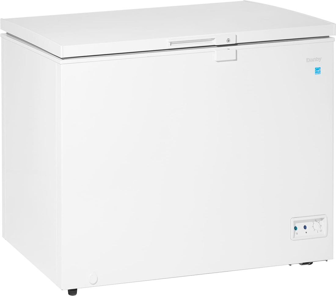 Danby - 10 cu. ft. Chest Freezer In White - DCF100A5WDB