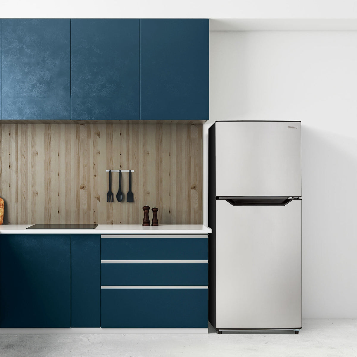 Danby - 11.6 cu.ft. Apartment Size Top Mount Left Hinged Fridge In Stainless Steel - DFF116B2SSDBL