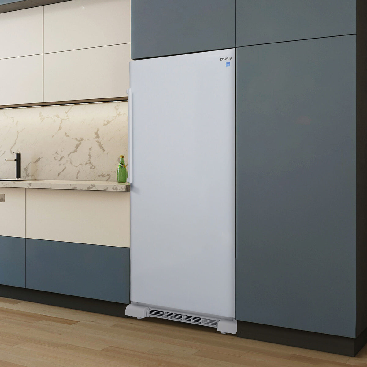 Danby - 17 cu.ft. Designer Apartment Size White Fridge - DAR170A3WDD