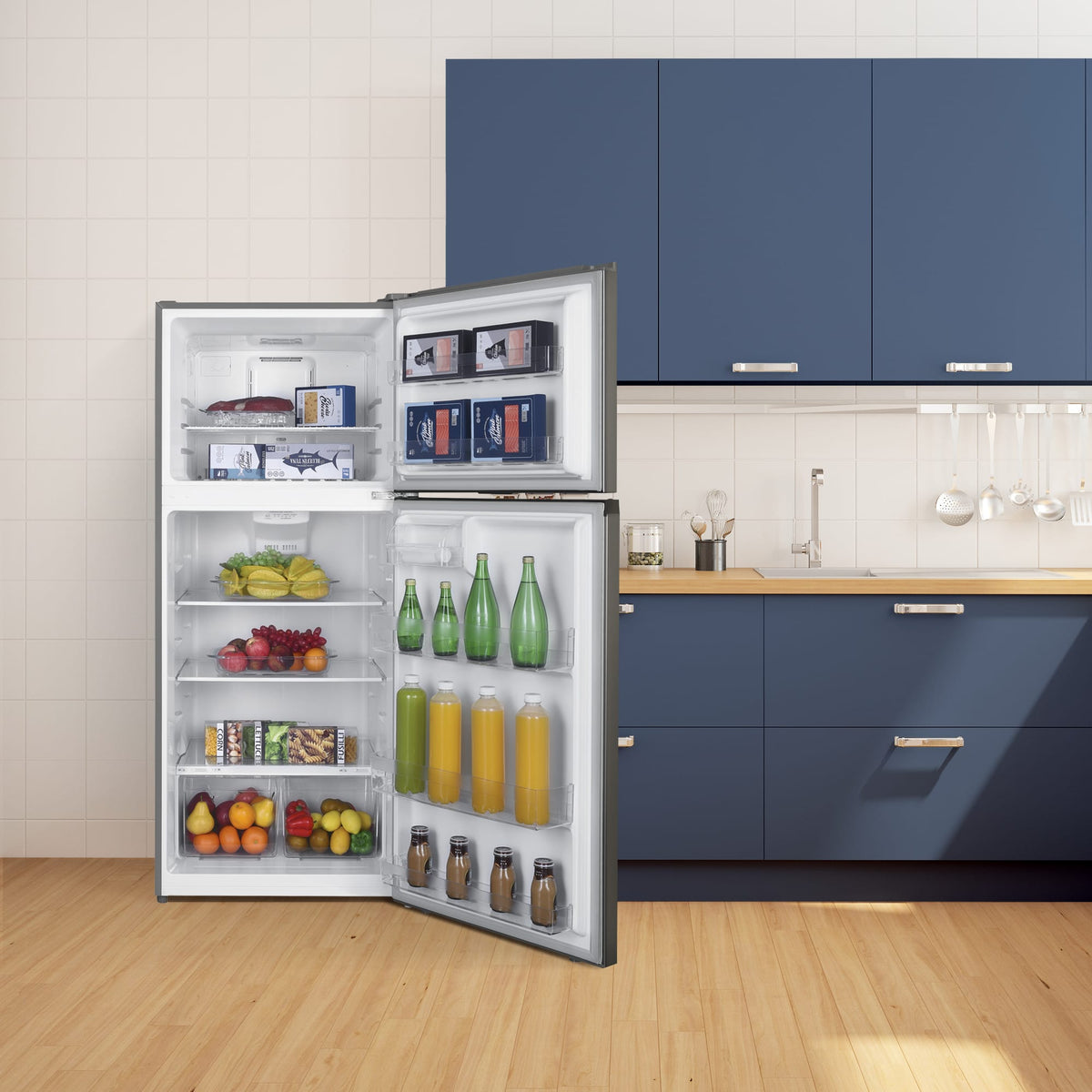 Danby - 18 cu.ft. Top Mount Refrigerator in Stainless Steel - DFF176B1SLDB