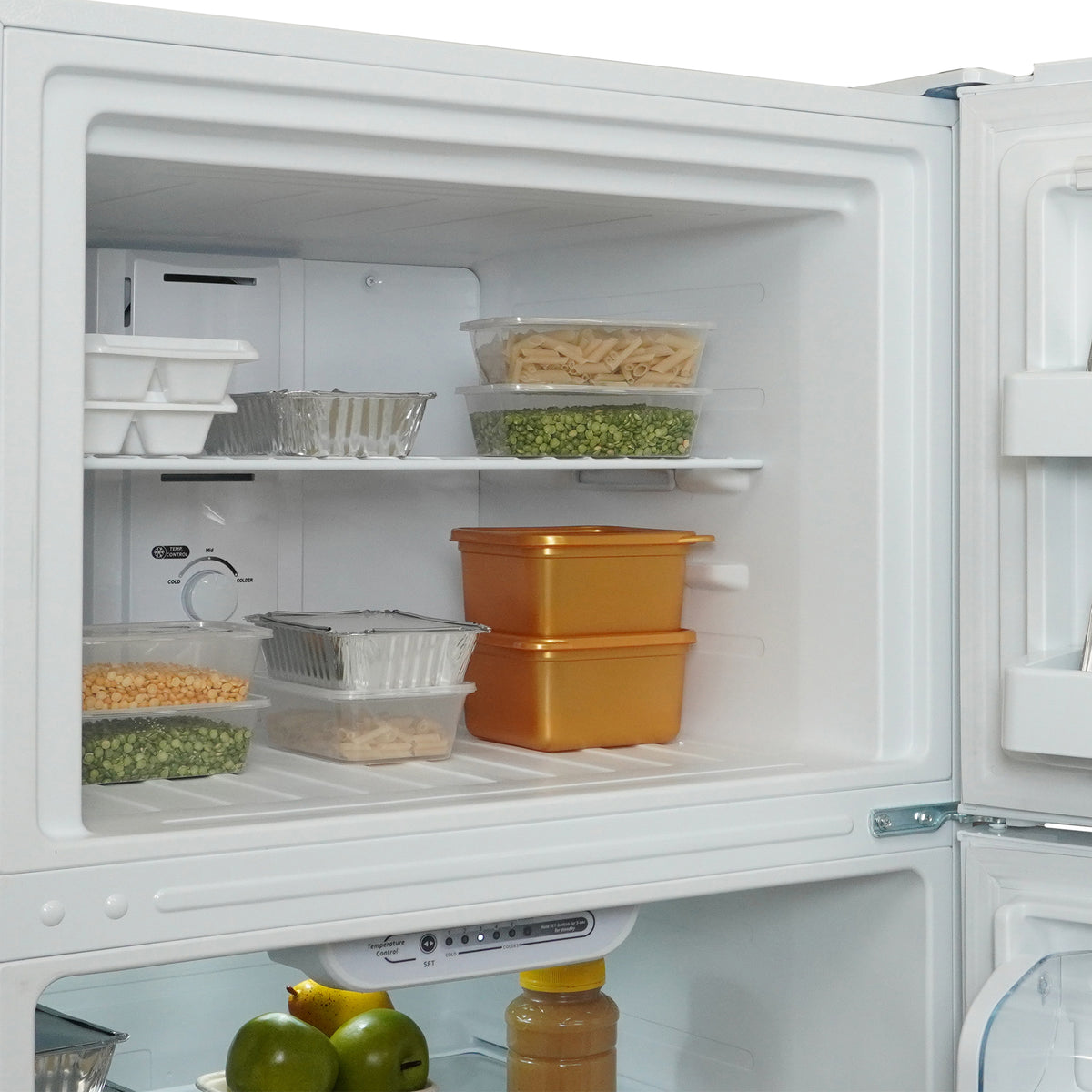 Danby - 18.1 cu.ft. Top Mount Apartment Size Fridge in White - DFF180E1WDB