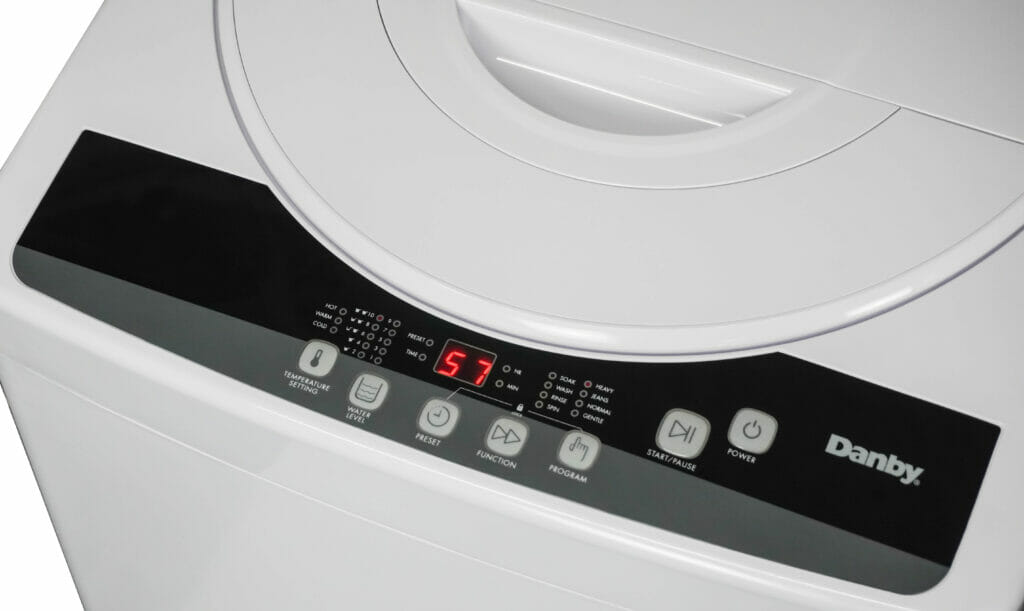 Danby - 1.6 cu. ft. Compact Top Load White Washing Machine - DWM055WDB