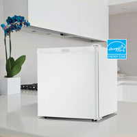 Danby - 1.6 cu.ft. White Compact Fridge - DCR016A3WDB