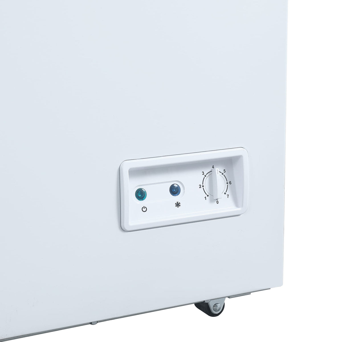 Danby - 21.2 cu. ft. Chest Freezer In White - DCFM210A1WDB