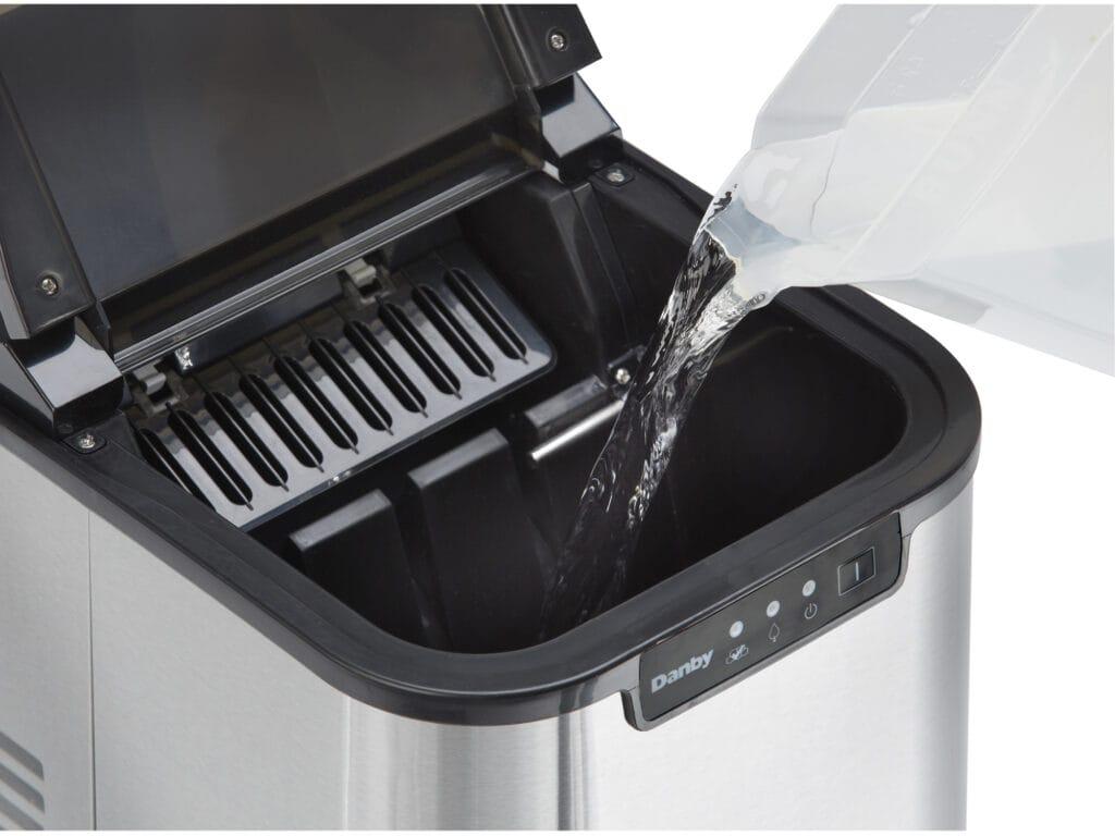 Danby - 25 lbs. Countertop Stainless Steel Ice Maker - DIM2500SSDB