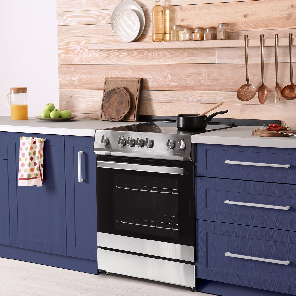 Danby - 30” Stainless Steel Slide in Smooth Top Electric Range with Knob Controls - DRRM300BSSC