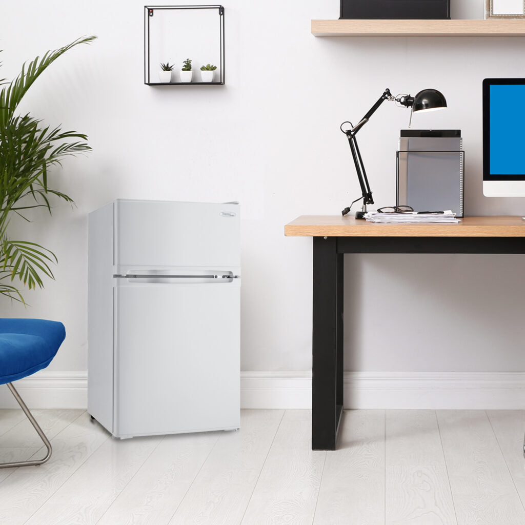 Danby - 3.1 cu.ft. 2-Door White Compact Fridge - DCR031B1WDD