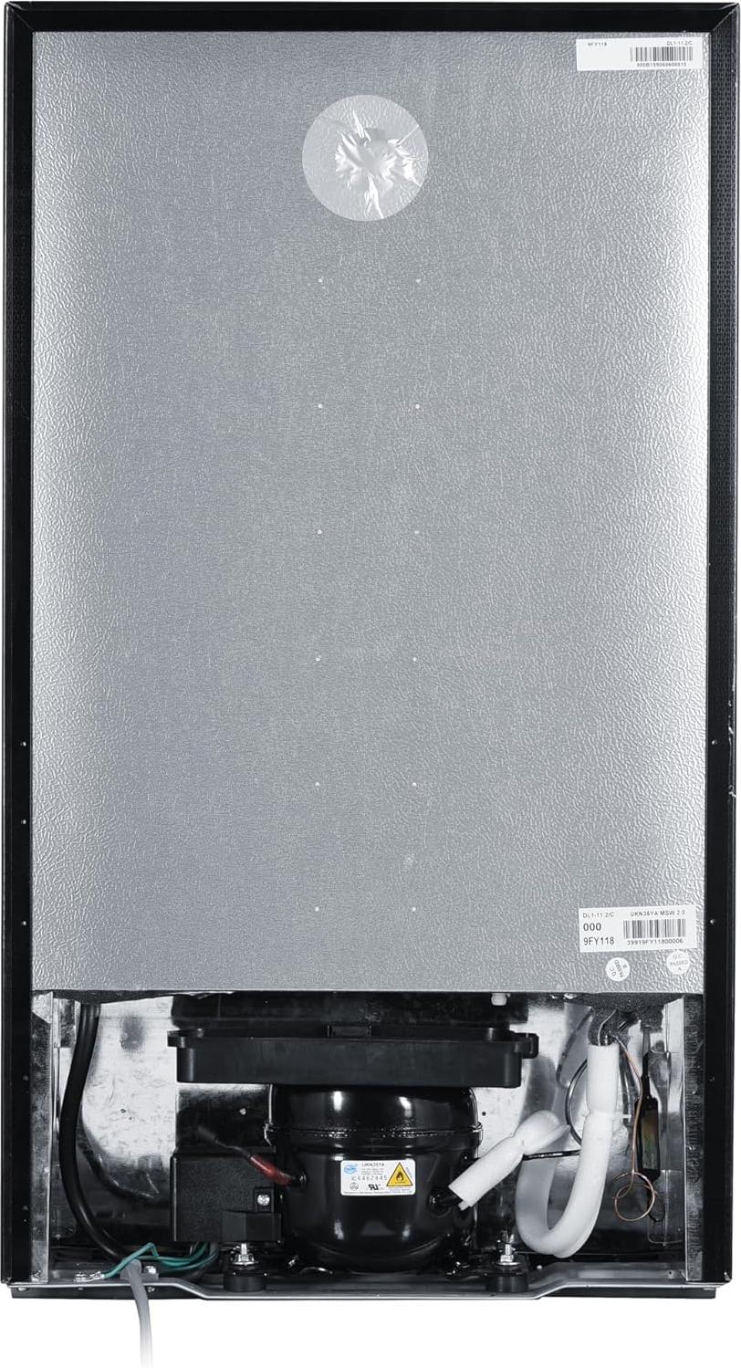Danby - 3.2 cu. ft Black Compact Fridge - DAR032B2BM